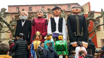 Hoy día 4 los gigantes se suspenden por lluvia, la chocolatada se hará mañana